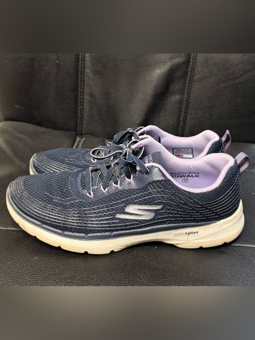 Skechers Women's Navy Purple Go walk 6 Athletic Sneakers shoes w/ hyper pillars